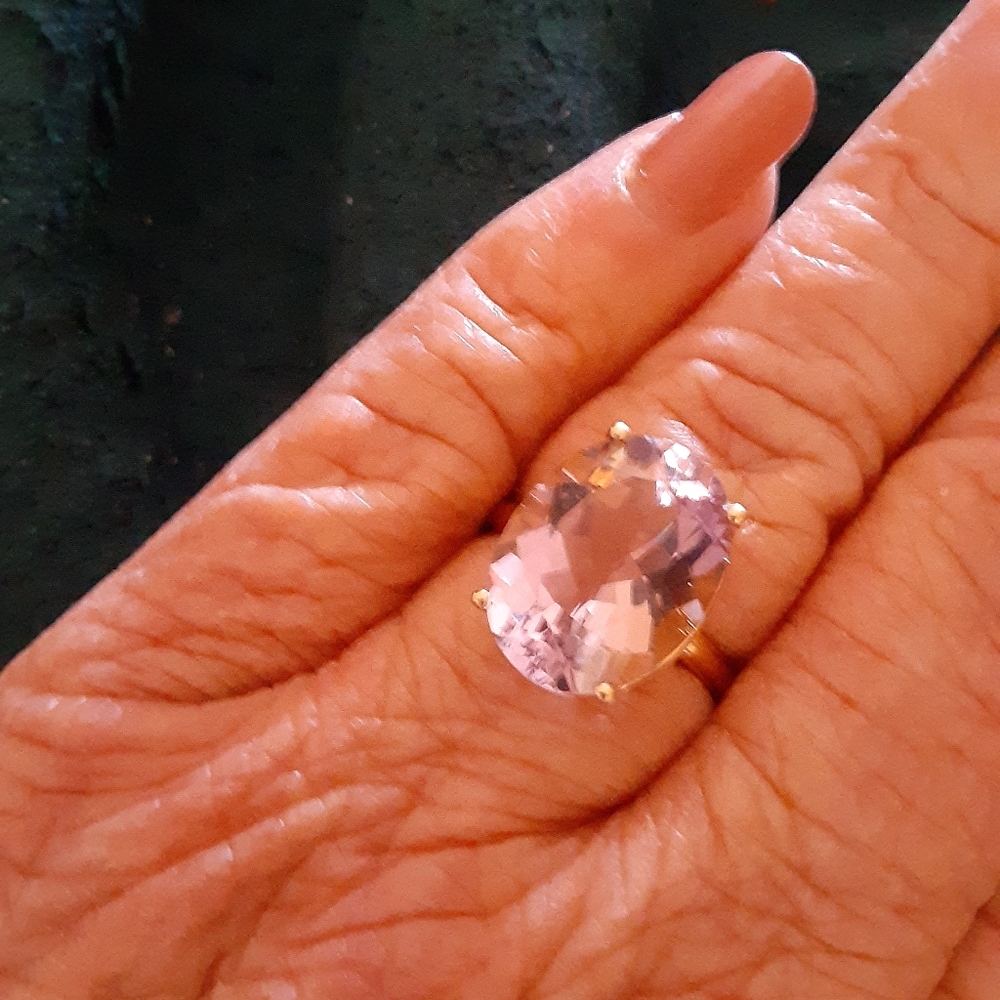 Mawi Kunzite Solitaire